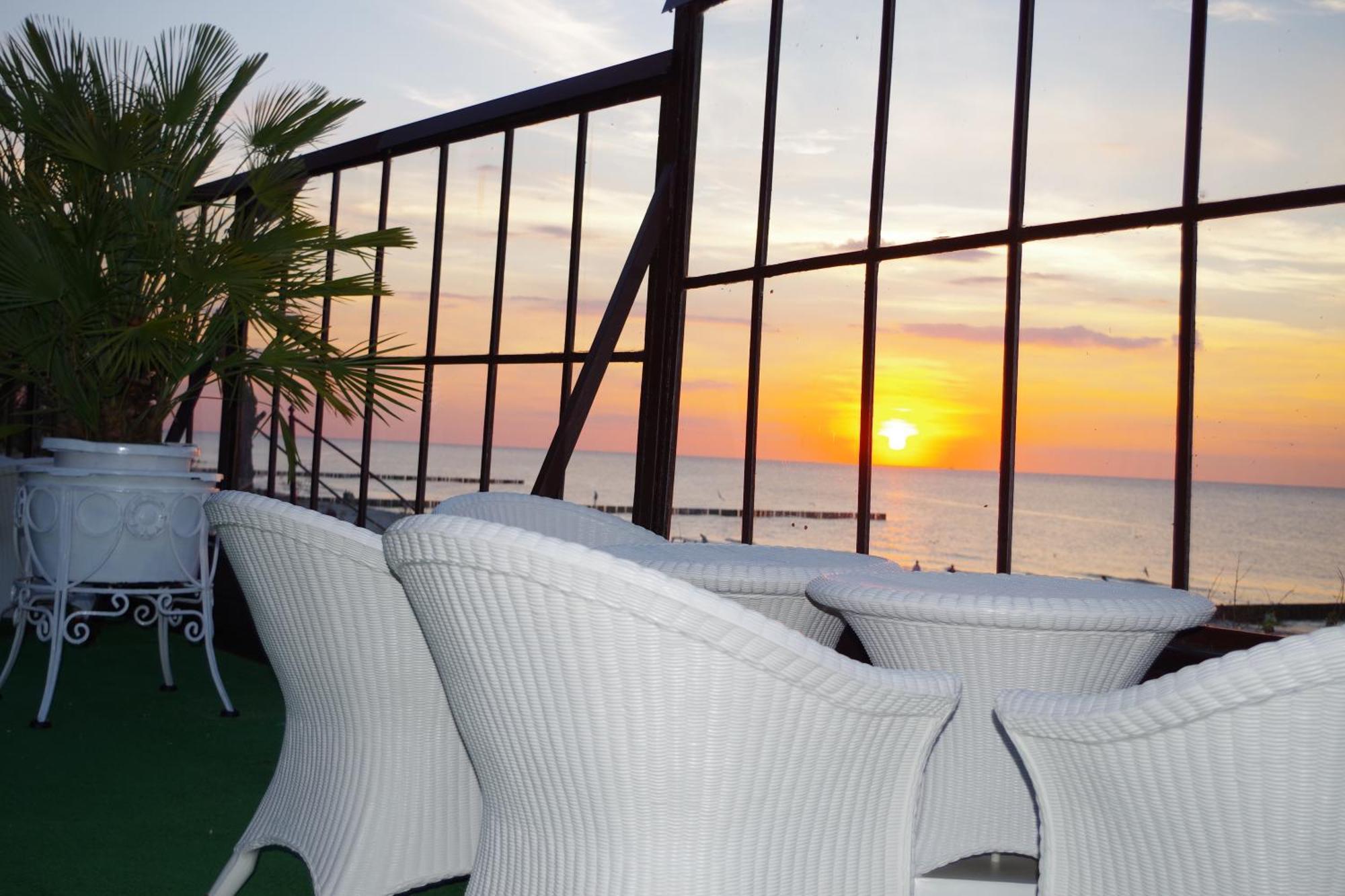 Baltyk Nad Morzem-Przy Plazy Bed & Breakfast Niechorze Luaran gambar